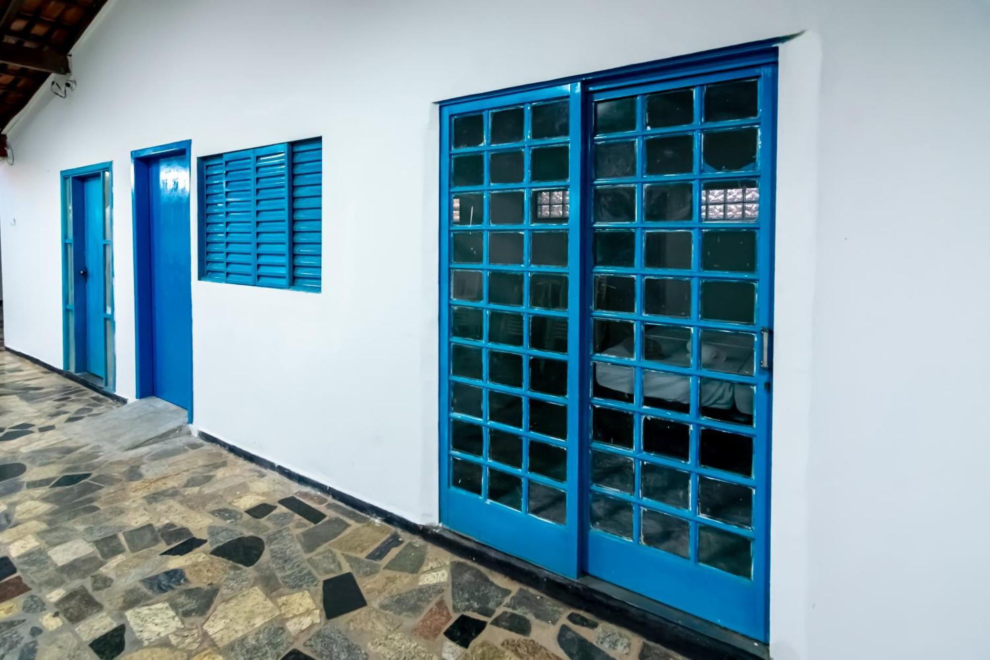 Pousada Roosevelt Suite 01 - Pousada Central Prox Rodoviaria E Dist Industrial Uberlandia Ngoại thất bức ảnh