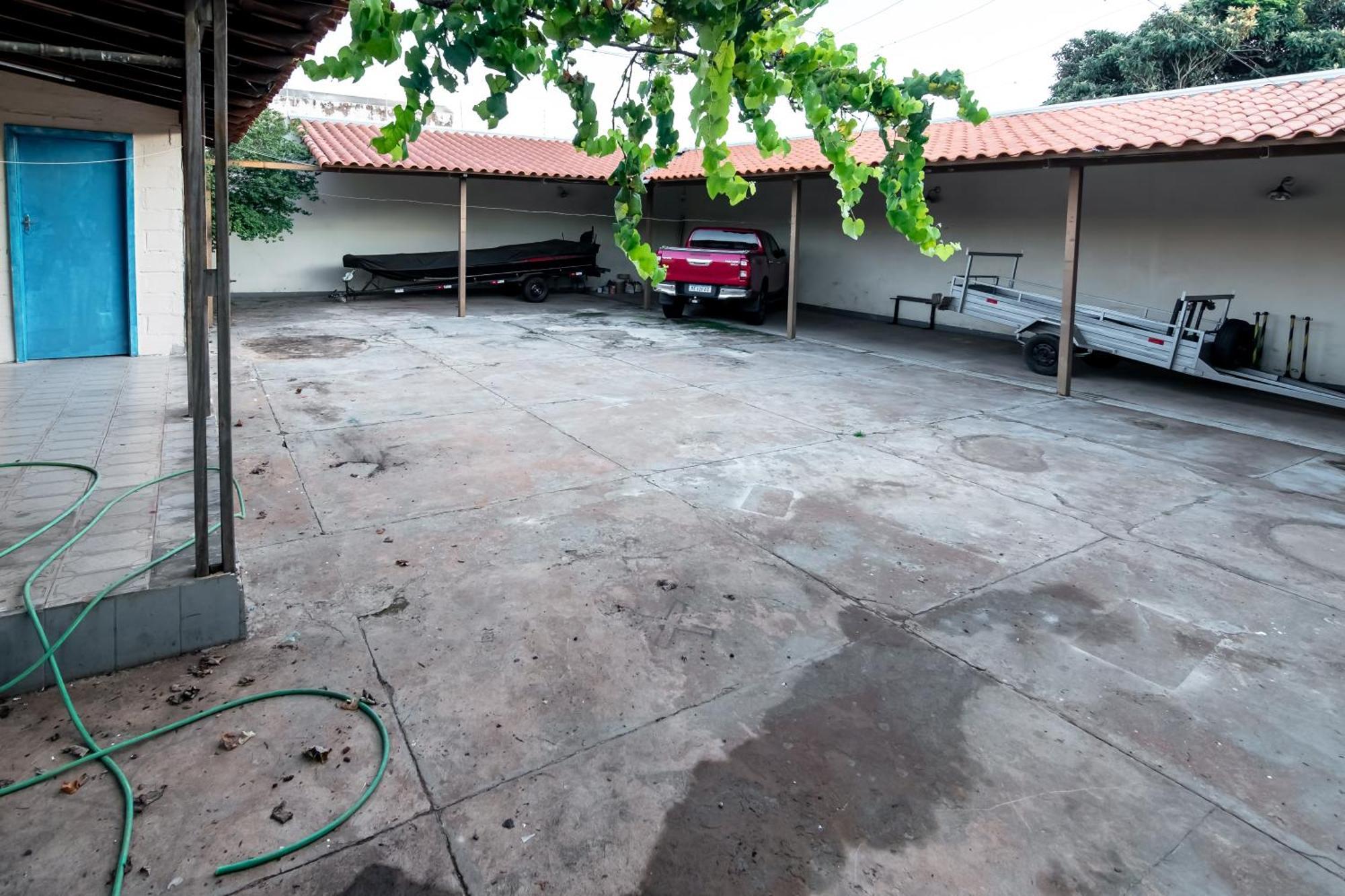 Pousada Roosevelt Suite 01 - Pousada Central Prox Rodoviaria E Dist Industrial Uberlandia Ngoại thất bức ảnh